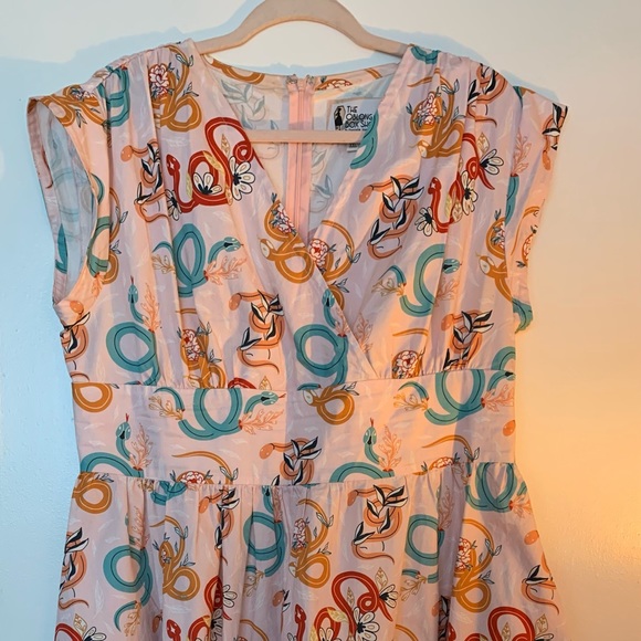 Multicolored Snake Print Vintage Reproduction Swing Dress - Picture 2 of 4